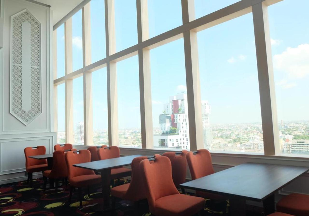 The Bazaar Hotel Bangkok Exterior photo