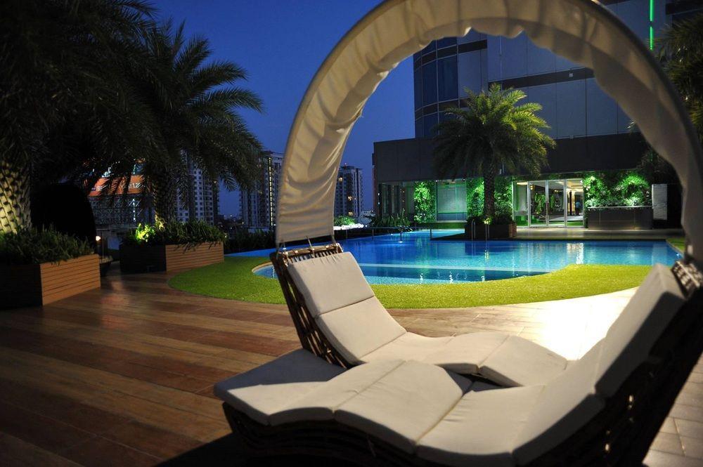 The Bazaar Hotel Bangkok Exterior photo